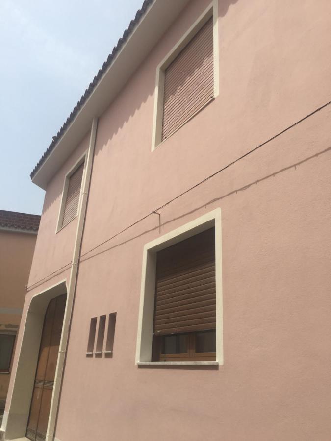 Casa Rosa Di Maria Gabriella San Vito A 30 Km Da Villasimius Kültér fotó